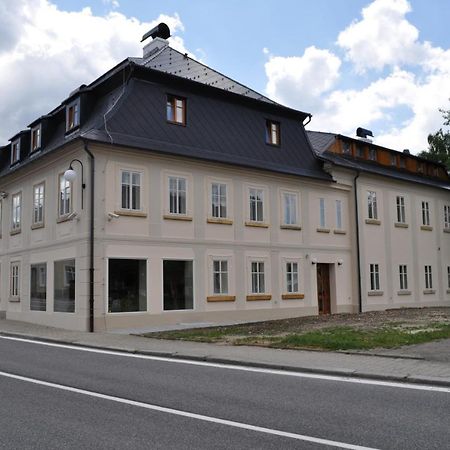 Penzion Lipa Krásná Lípa Bagian luar foto