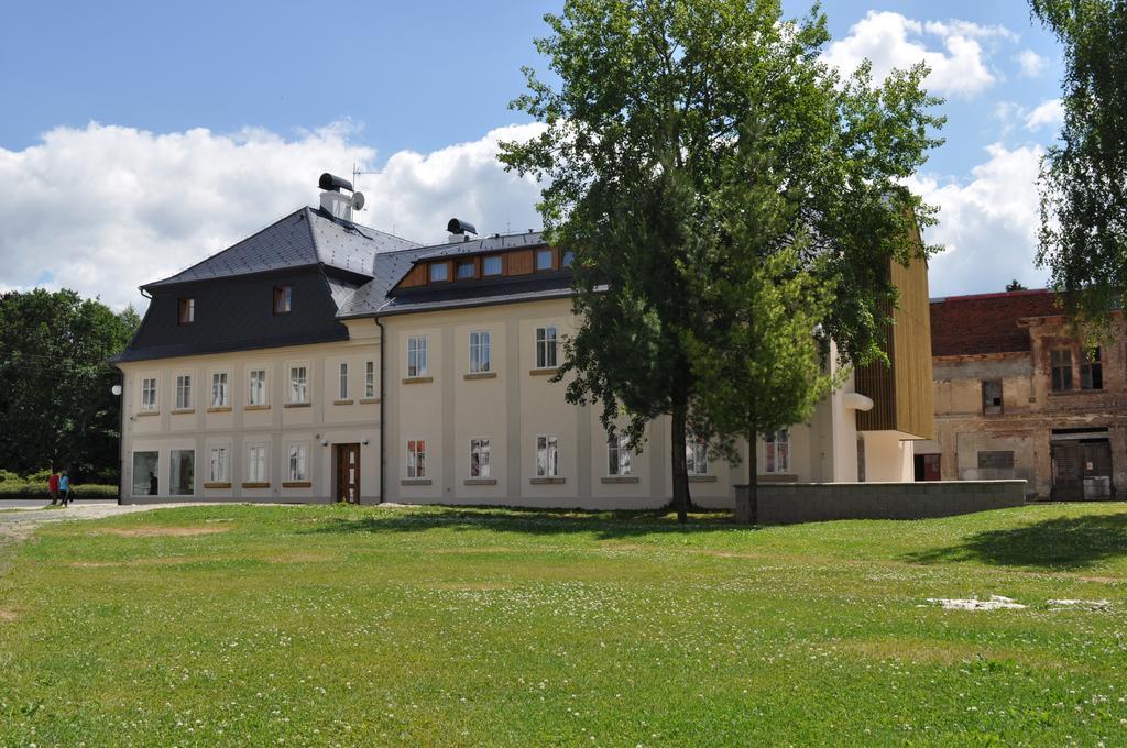 Penzion Lipa Krásná Lípa Bagian luar foto