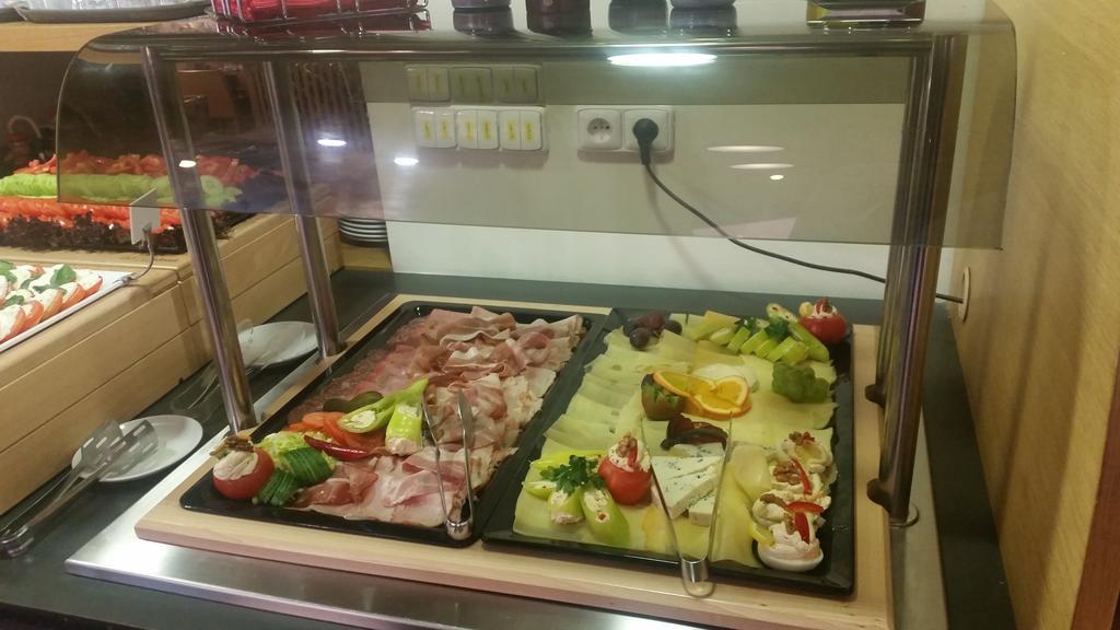Penzion Lipa Krásná Lípa Bagian luar foto